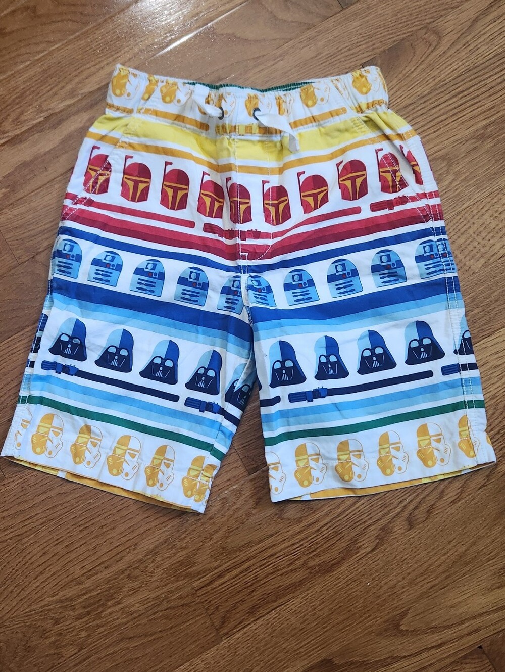 Hanna Andersson Star Wars Shorts - Red Blue Yellow Size 8
